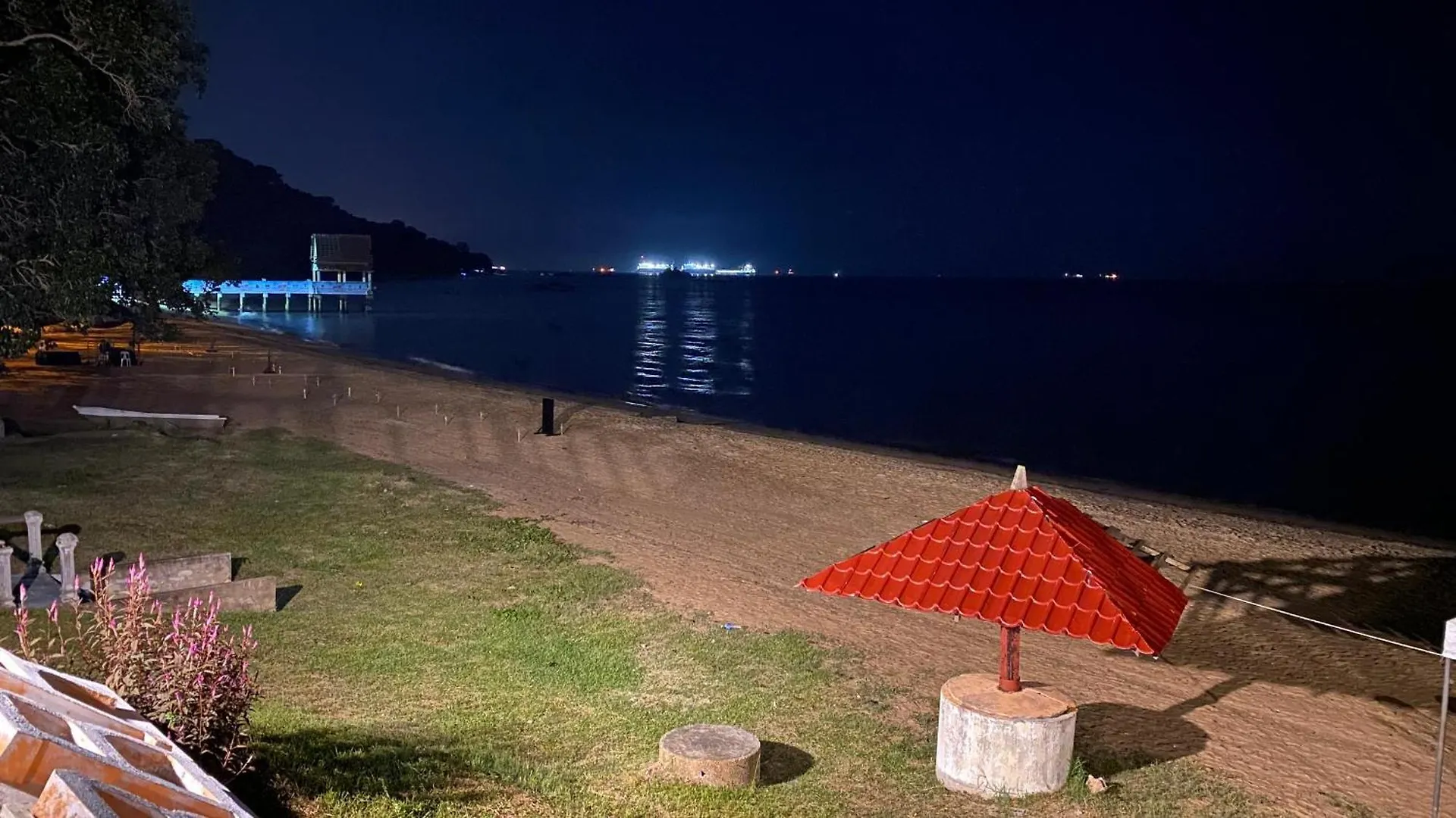 ****  Lovita Tanjung Bidara Beach Resort Малакка Малайзия