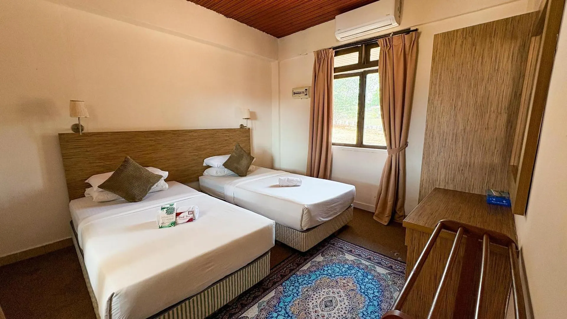 Lovita Tanjung Bidara Beach Resort Malacca 4*,  Malaysia