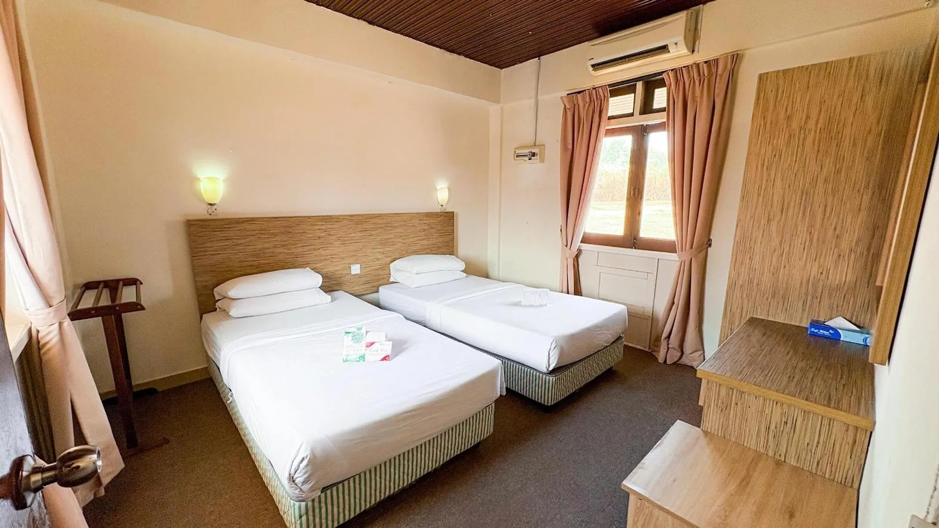 Lovita Tanjung Bidara Beach Resort Malacca